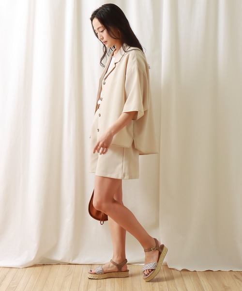 libelle more(リベル モア)の「ドライタッチ シャツジャケットセットアップ(セットアップ・レディース・チャコールグレー/グリーン/ベージュ・L/M)」の4枚目の写真