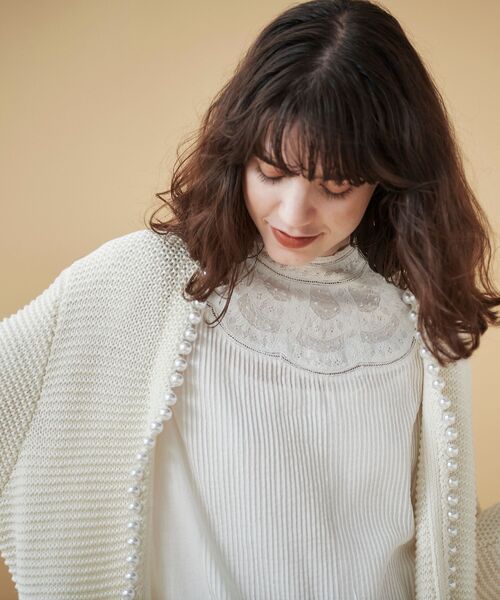 le.coeur blanc(ルクールブラン)の「リバーレーススタンドネックブラウス(シャツ/ブラウス・レディース・オフホワイト・38)」の2枚目の写真