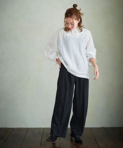 le.coeur blanc(ルクールブラン)の「リバーレーススタンドネックブラウス(シャツ/ブラウス・レディース・オフホワイト・38)」の13枚目の写真