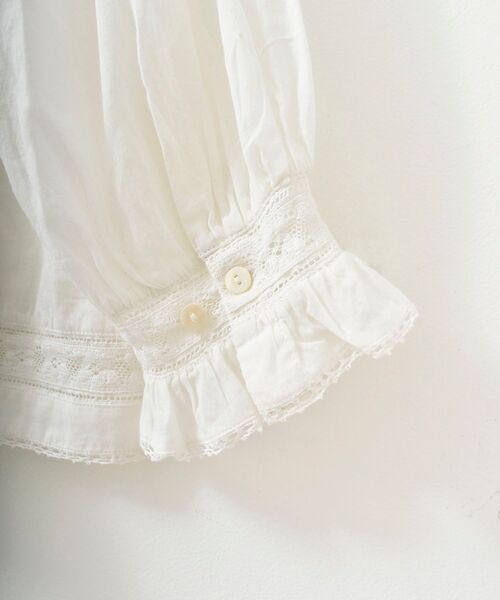 le.coeur blanc(ルクールブラン)の「リバーレーススタンドネックブラウス(シャツ/ブラウス・レディース・オフホワイト・38)」の22枚目の写真