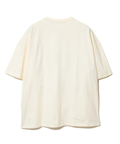 SMILEY FACE(スマイリーフェイス)の「SMILEY FACE/スマイリーフェイス BOXフラワースマイルTEE【GSC別注】(Tシャツ/カットソー・メンズ・ナチュラル/ブルー/チャコールグレー・LARGE/MEDIUM)」の9枚目の写真