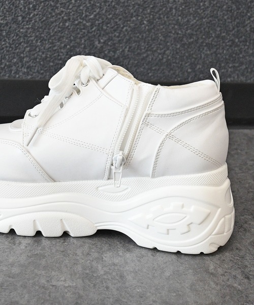 NOFALL(ノーフォール)の「厚底レースアップダッドスニーカー(スニーカー・レディース・ホワイト/ブラック・LL/3L/SS/S/M/L)」の5枚目の写真