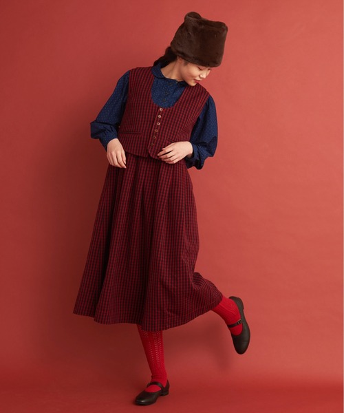 Malle（マル）の「Malle ウール/コットン/リネン ベスト（ベスト・レディース・ネイビー/レッド・FREE）」の6枚目の写真