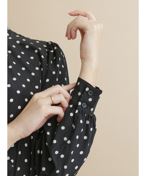 Te chichi（テチチ）の「ドットプリント2WAYボウタイブラウス（シャツ/ブラウス・レディース・ブラック/オフホワイト・ﾌﾘ-）」の12枚目の写真