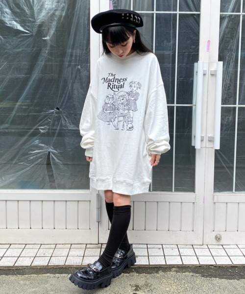 Candy Stripper（キャンディストリッパー）の「THE MADNESS RITUAL SWEAT ワンピース（スウェット・レディース・ホワイト/ブラック・2）」の9枚目の写真