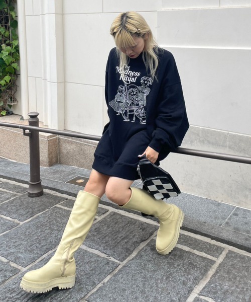 Candy Stripper（キャンディストリッパー）の「THE MADNESS RITUAL SWEAT ワンピース（スウェット・レディース・ホワイト/ブラック・2）」の12枚目の写真