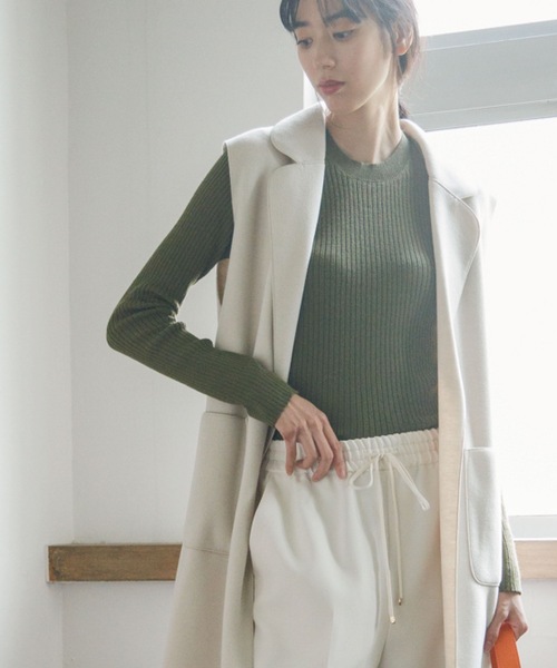 OPAQUE.CLIP（オペークドットクリップ）の「◆Filivivi/フィルビビ FOLCO フレアスリーブニット【WEB限定カラー】（ニット/セーター・レディース・ライトグリーン/ネイビー/サンドベージュ/ブラック/カーキ/ホワイト系/ブルー系7/ライトオレンジ系・34/36/38/40/42）」の5枚目の写真