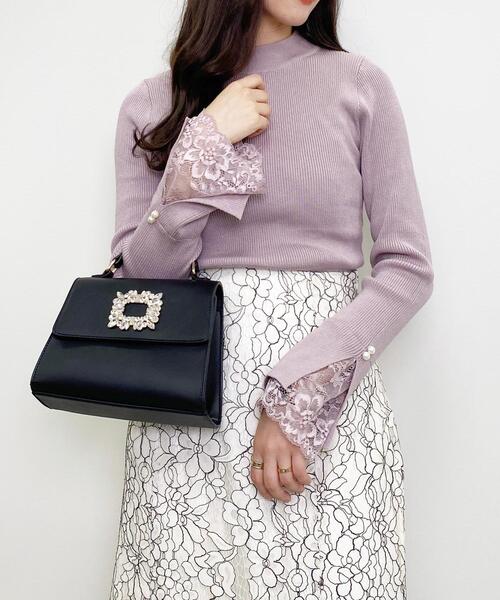 INGNI(イング)の「フレアスリーブレースニット(ニット/セーター・レディース・ブラック/オフホワイト/ピンク・M)」の3枚目の写真