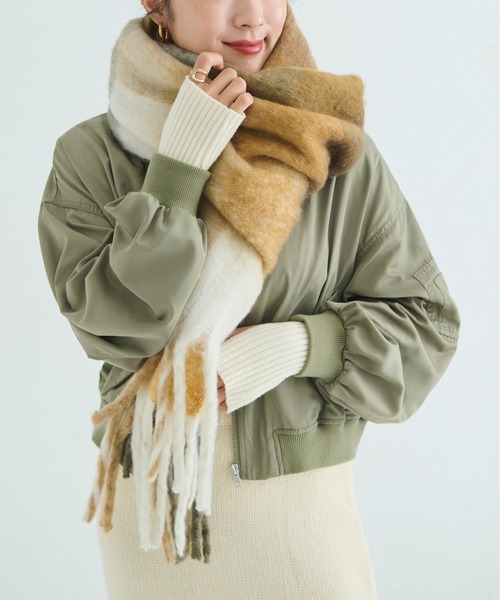 Shelly island（シェリーアイランド）の「ボリュームチェックフリンジマフラー（マフラー・レディース・オレンジ/ベージュ/ブラウン・FREE）」の16枚目の写真