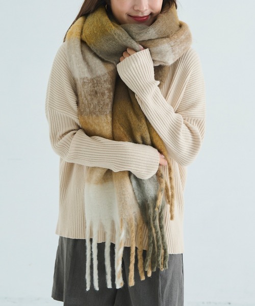 Shelly island（シェリーアイランド）の「ボリュームチェックフリンジマフラー（マフラー・レディース・オレンジ/ベージュ/ブラウン・FREE）」の17枚目の写真