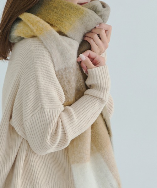 Shelly island（シェリーアイランド）の「ボリュームチェックフリンジマフラー（マフラー・レディース・オレンジ/ベージュ/ブラウン・FREE）」の21枚目の写真