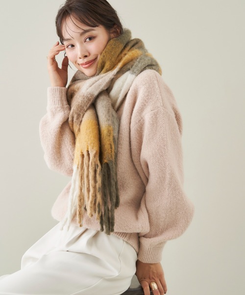 Shelly island（シェリーアイランド）の「ボリュームチェックフリンジマフラー（マフラー・レディース・オレンジ/ベージュ/ブラウン・FREE）」の11枚目の写真