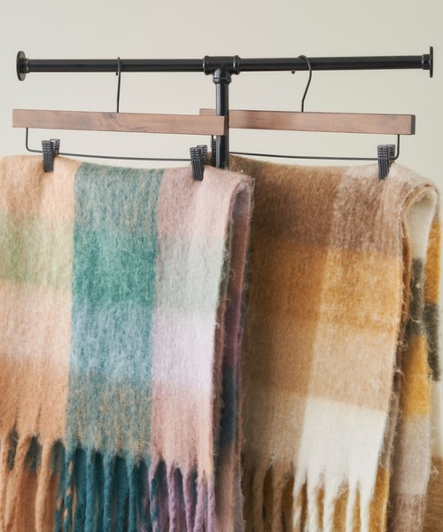 Shelly island（シェリーアイランド）の「ボリュームチェックフリンジマフラー（マフラー・レディース・オレンジ/ベージュ/ブラウン・FREE）」の12枚目の写真