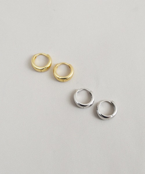 styiro(スタイロ)の「シルバー925金属アレルギー対応 扇型メタルフープピアス/選べるサイズ・カラー♪(ピアス(両耳用)・レディース・ゴールド/シルバー・14/10/16)」の5枚目の写真