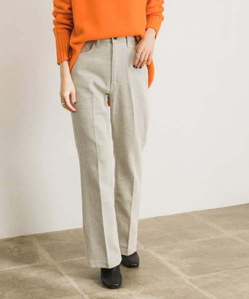 SERGE de bleu(サージ)の「SERGE de bleu FLARE DRILLTWILL CR(その他パンツ・レディース・ホワイト系その他・25/24)」の4枚目の写真