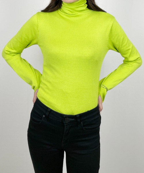 Meli rich（メリーリッチ）の「アンゴラタッチフィンガータートルニット（ニット/セーター・レディース・ライム/モカ/オレンジ/アイボリー/ブラック/マスタード/ブルー/オフホワイト/レッド/グレー・MEDIUM）」の16枚目の写真