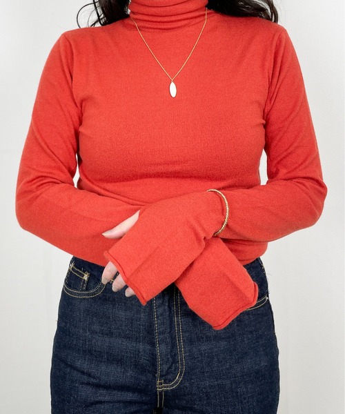 Meli rich（メリーリッチ）の「アンゴラタッチフィンガータートルニット（ニット/セーター・レディース・ライム/モカ/オレンジ/アイボリー/ブラック/マスタード/ブルー/オフホワイト/レッド/グレー・MEDIUM）」の14枚目の写真