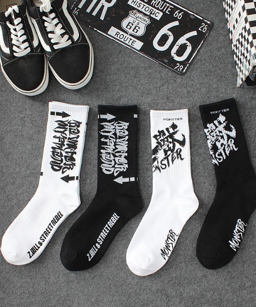 .KOM(ドットコム)の「『.KOM/ドットケーオーエム』ハードデザインソックス(ソックス/靴下・メンズ・ブラック/ホワイト・FREE)」の6枚目の写真