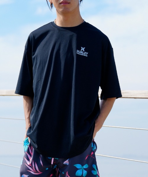 Hurley （ハーレー）の「Hurley/ハーレー ラッシュガード ラッシュTシャツ/ルーズシルエット バックプリント/UVカット 吸汗速乾 MSS2310028（ラッシュガード・メンズ・ベージュ/ホワイト/ブラック・M/XL/L）」の4枚目の写真