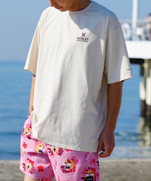 Hurley （ハーレー）の「Hurley/ハーレー ラッシュガード ラッシュTシャツ/ルーズシルエット バックプリント/UVカット 吸汗速乾 MSS2310028（ラッシュガード・メンズ・ベージュ/ホワイト/ブラック・M/XL/L）」の9枚目の写真