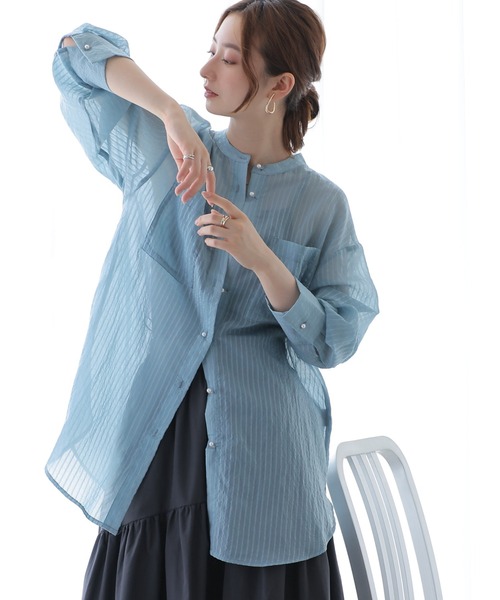 S/M/L展開パールボタンシアーストライプシャツ