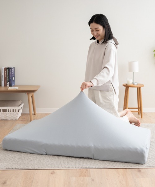 EMOOR（エムール）の「ひんやり冷感ウルトラストレッチフィットシーツ/ごろ寝マットレス用 Sサイズ（寝具・レディース・グレー・FREE）」の3枚目の写真