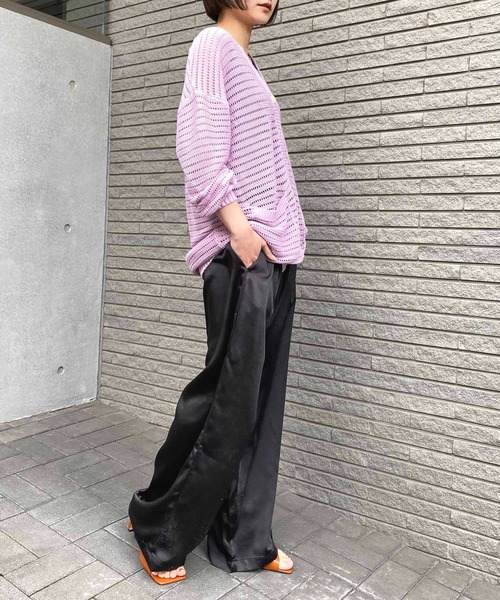 NANEA(ナネア)の「サテンイージーパンツ(その他パンツ・レディース・グリーン/カーキ/ブラック・ONE SIZE)」の20枚目の写真