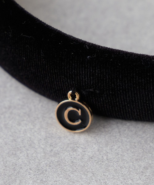 Chico（チコ）の「チャーム付ベロアカチューシャ（カチューシャ・レディース・ブラウン/ブラック/ライトベージュ・FREE）」の12枚目の写真