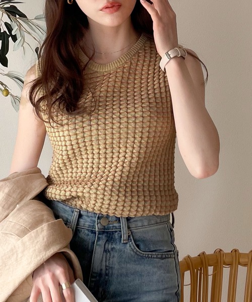 Java(ジャバ)の「《JaVa ジャバコラボ》大人のレトロチック。ジャガード柄ニットノースリーブトップス(Tシャツ/カットソー・レディース・ブラック/ブルー/ベージュ・LARGE/MEDIUM/SMALL/X-LARGE)」の7枚目の写真