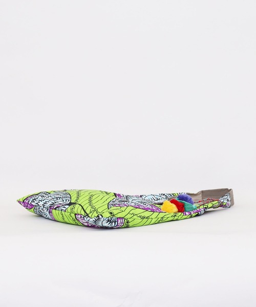 COOCO(クーコ)の「アフリカン柄タッセル付クリテショルダーバッグ/A4対応(ショルダーバッグ・レディース・レッド/ピンク/オレンジ/イエロー×グリーン/ブルー/サックスブルー・9)」の20枚目の写真