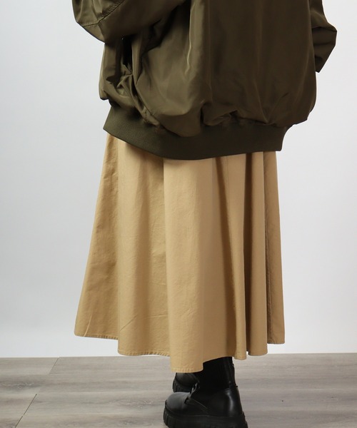 spiritoso(スピリトーゾ)の「spiritoso シンプルフレアスカート(スカート・レディース・ベージュ/ネイビー/カーキ・F)」の11枚目の写真