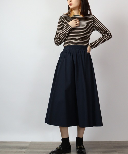 spiritoso(スピリトーゾ)の「spiritoso シンプルフレアスカート(スカート・レディース・ベージュ/ネイビー/カーキ・F)」の4枚目の写真