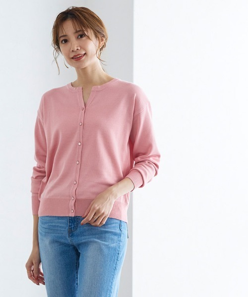 Pierrot（ピエロ）の「キーネックカーディガン（カーディガン/ボレロ・レディース・ブラック/オフホワイト/ピンク/グレー・M/L）」の12枚目の写真