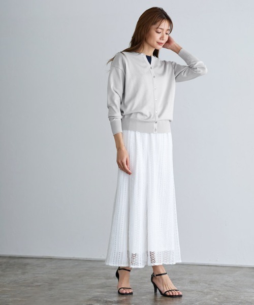 Pierrot（ピエロ）の「キーネックカーディガン（カーディガン/ボレロ・レディース・ブラック/オフホワイト/ピンク/グレー・M/L）」の18枚目の写真