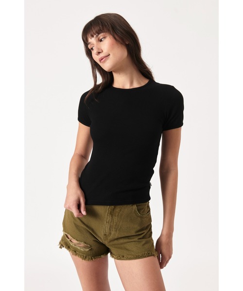 ROLLA'S(ローラス)の「BABY RIB TEE(Tシャツ/カットソー・レディース・ブラック・8/S/10/M/L)」の2枚目の写真