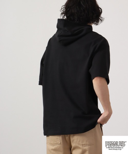 PEANUTS(ピーナッツ)の「PEANUTS スヌーピー ドロップショルダーTパーカー(Tシャツ/カットソー・メンズ・オフホワイト/ブラック/ライトカーキ/グリーン/ホワイト系その他/ブラック系その他/オレンジ/チャコール/ホワイト系その他2・M/L/LL)」の18枚目の写真