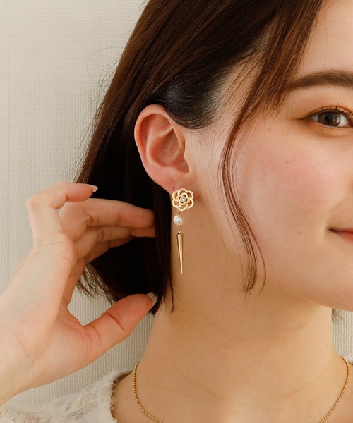 ピアス（両耳用）　ロゴピアス CCイヤリング 楽天市場】【全品P10倍+最大25%OFFクーポン配布中】 ピアス