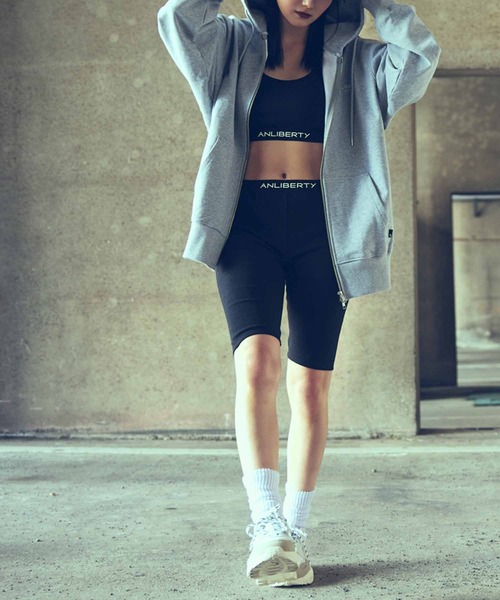 ANLIBERTY ANAP（アンリバティアナップ）の「ANLIBERTYロゴゴムハーフレギンス（レギンス/スパッツ・レディース・ブラック/グレー・S/M）」の4枚目の写真