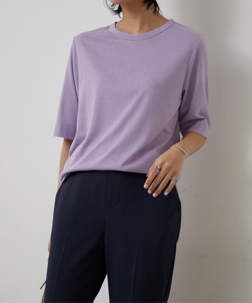 for/c(フォーシー)の「ラウンドヘムTシャツ【サスティナブル】(Tシャツ/カットソー・レディース・イエロー/ブルー/ブラック/チャコール/ホワイト/ラベンダー・M/L/LL)」の22枚目の写真