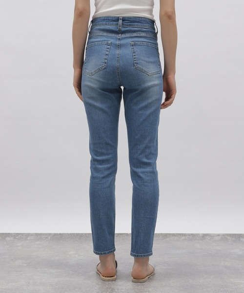 LAKOLE(ラコレ)の「ハイストレッチデニムスキニー / 199284(デニムパンツ・レディース・ライトブルー/ブルー・X-SMALL/SMALL/MEDIUM)」の6枚目の写真