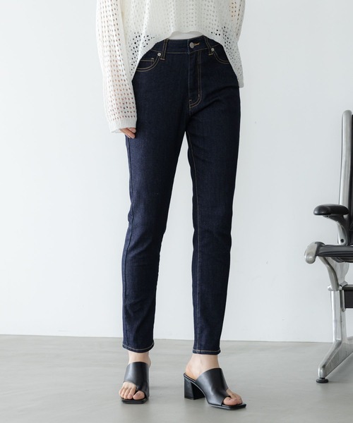 LAKOLE(ラコレ)の「ハイストレッチデニムスキニー / 199284(デニムパンツ・レディース・ライトブルー/ブルー・X-SMALL/SMALL/MEDIUM)」の16枚目の写真