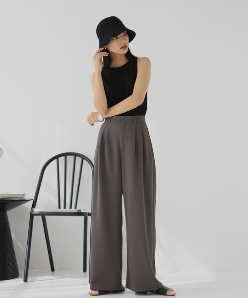 hellam（へラム）の「ツータックワイドパンツ（その他パンツ・レディース・チャコールグレー/ブラック/オフホワイト・FREE）」の12枚目の写真