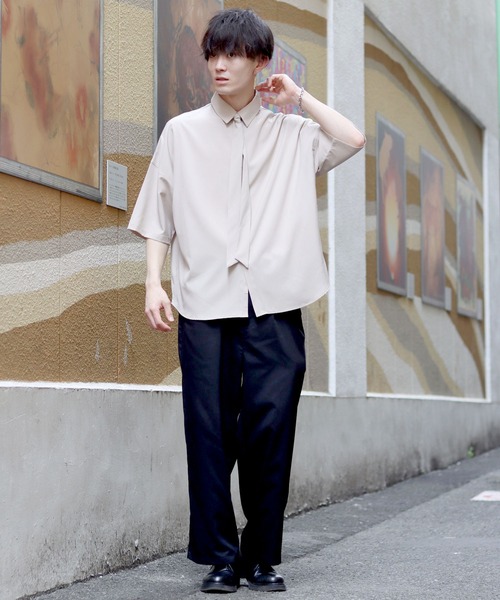 SITRY(シトリー)の「wide dress shirt with tie/ネクタイ付き ワイド ドレスシャツ(シャツ/ブラウス・メンズ・ホワイト/チャコールグレー/ブラック/ベージュ・M/L/XL)」の19枚目の写真