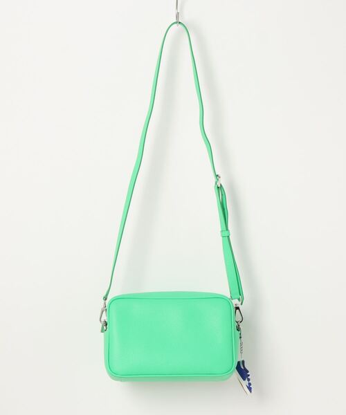GOLDEN GOOSE（ゴールデングース）の「GOLDEN GOOSE Star Bag/ NEON