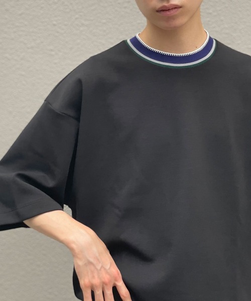CIAOPANIC(チャオパニック)の「リブ配色ポンチクルーネックTシャツ(Tシャツ/カットソー・レディース・ブラック/グレイッシュベージュ/グリーン・MEDIUM/LARGE)」の11枚目の写真