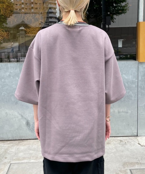 CIAOPANIC(チャオパニック)の「リブ配色ポンチクルーネックTシャツ(Tシャツ/カットソー・レディース・ブラック/グレイッシュベージュ/グリーン・MEDIUM/LARGE)」の14枚目の写真
