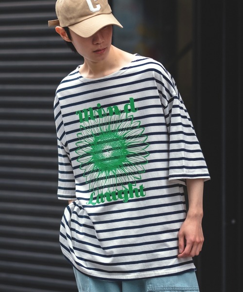 improves（インプローブス）の「【UAU】Mind Laught フラワープリント ボーダー 五分袖 Tシャツ（Tシャツ/カットソー・メンズ・ホワイト×ネイビー/ブラック×ホワイト・MEDIUM/LARGE）」の3枚目の写真