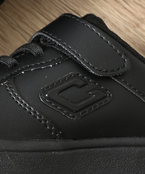 ASAHI SHOES(アサヒシューズ)の「【終了】COUGAR スニーカー(クーガー J002)(スニーカー・キッズ・ブラック×ブラック/ホワイト×ピンク/ホワイト×ブラック/ホワイト×ホワイト・19.0cm/21.5cm/22.0cm/23.5cm/24.0cm/26.0cm/24.5cm/25.5cm/21.0cm/23.0cm/20.0cm/22.5cm/25.0cm)」の19枚目の写真