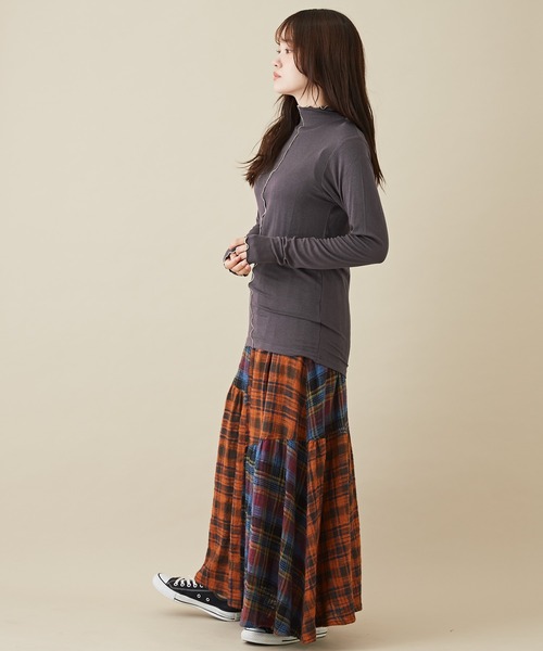 CUBE SUGAR（キューブシュガー）の「無地リブメロウハイネックインナー（Tシャツ/カットソー・レディース・グリーン/ヘザーチャコール/ピンク/ナチュラル・M）」の18枚目の写真