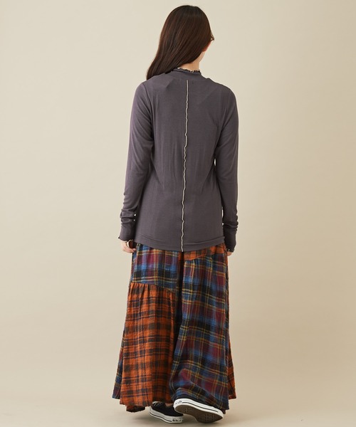 CUBE SUGAR（キューブシュガー）の「無地リブメロウハイネックインナー（Tシャツ/カットソー・レディース・グリーン/ヘザーチャコール/ピンク/ナチュラル・M）」の19枚目の写真